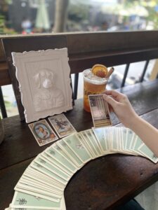 Xem Tarot tại Bamos Kim Sơn