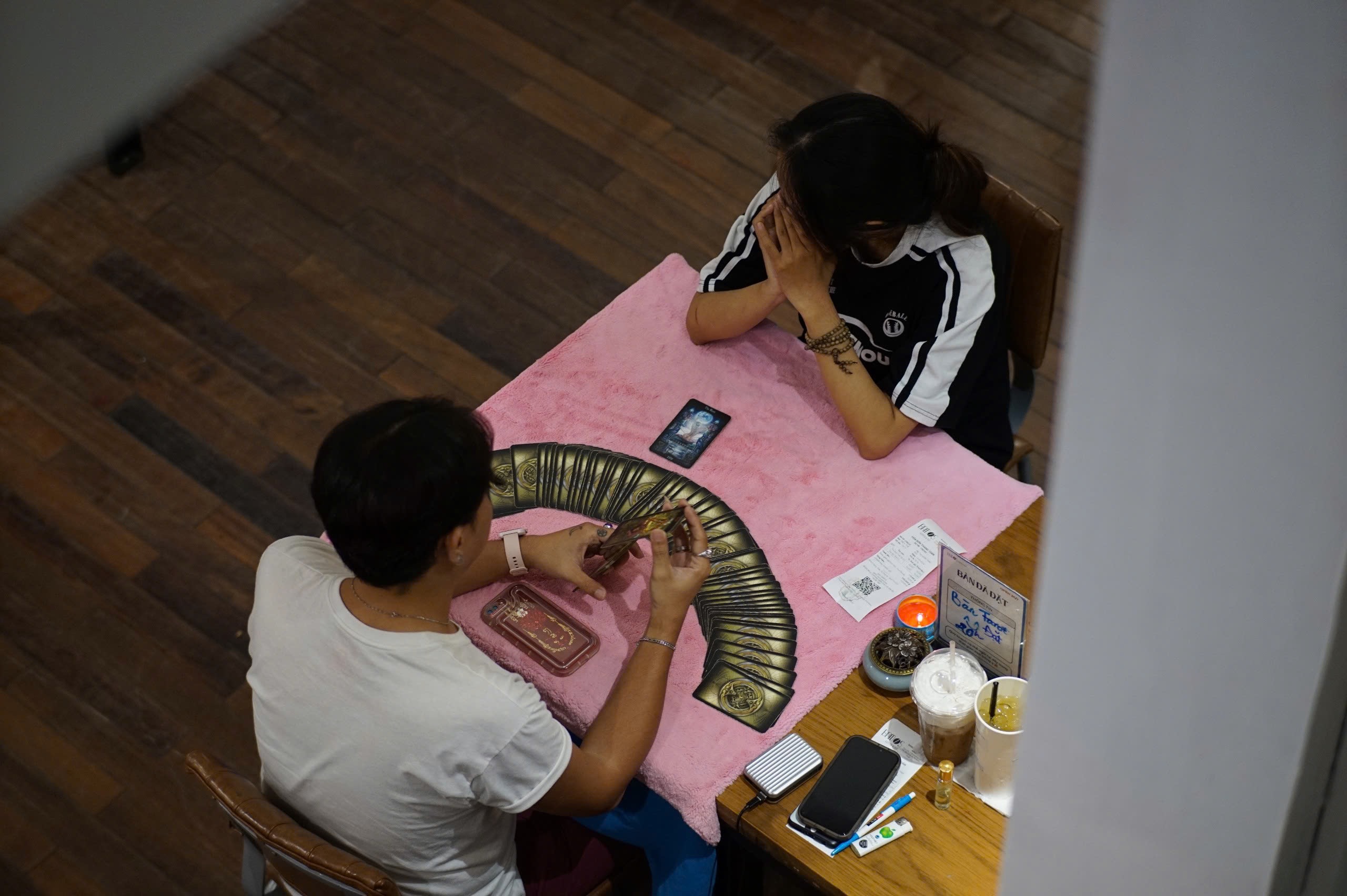 Quán cafe bói bài Tarot (4) - Bamos Coffee